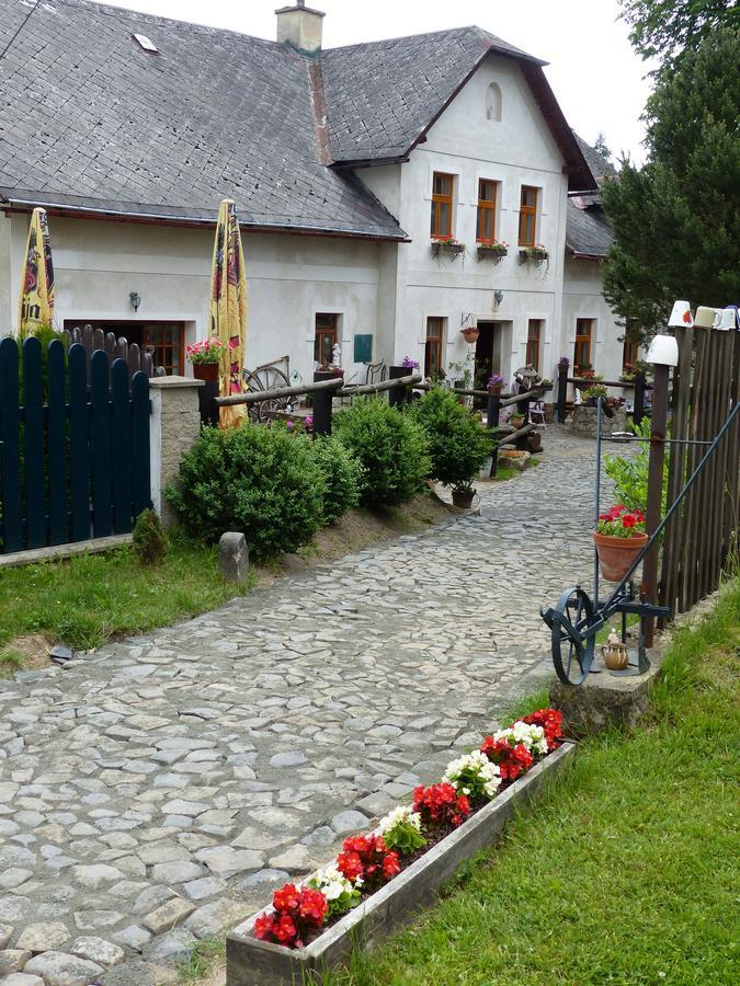 Penzion Suchac Osecna Экстерьер фото